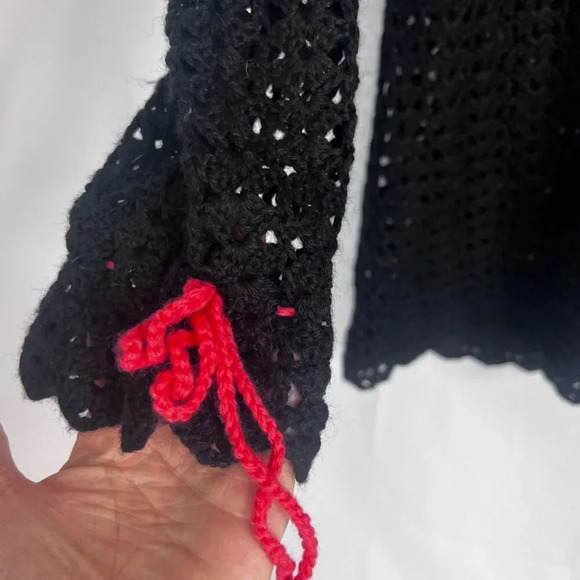 Free People Black Open Weave Felted Floral Crochet Boho Sweater Size Small - Picture 5 of 9